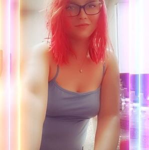 Meet your Posher, Destiny